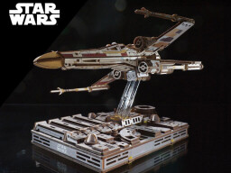 Ugears 3D dřevěná mechanická skládačka Star Wars Luke Skywalker X-Wing stíhačka